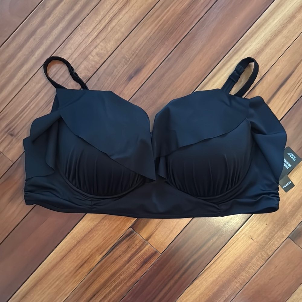 Torrid Ruffled Bikini Top with Underwire - Picture 2 of 3